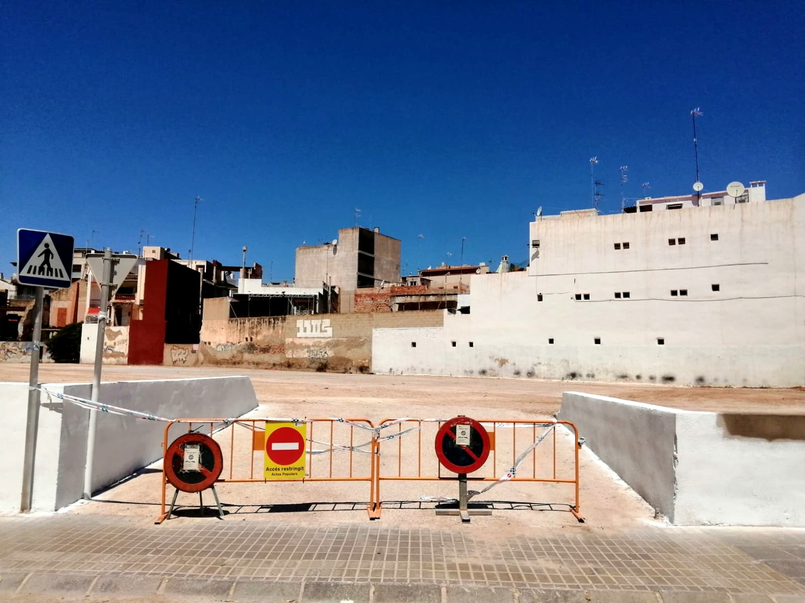 Benicarló resuelve la urbanización fallida del solar de la Fundació Compte Fibla y la calle Valencia