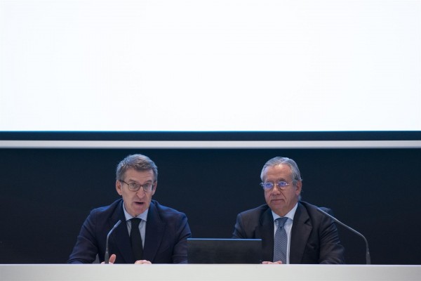 Feijóo se compromete a presentar su propuesta de financiación autonómica si gobierna