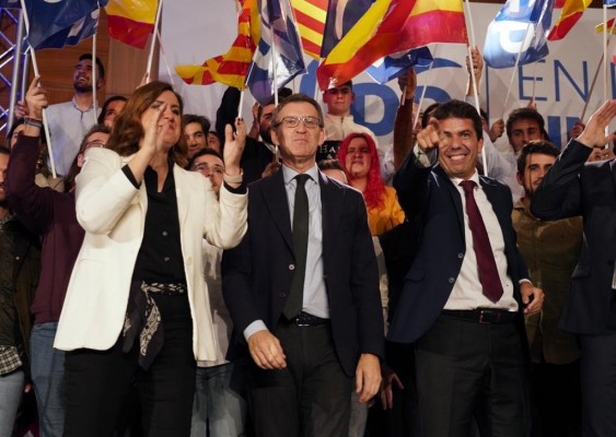 Feijóo, en València: 