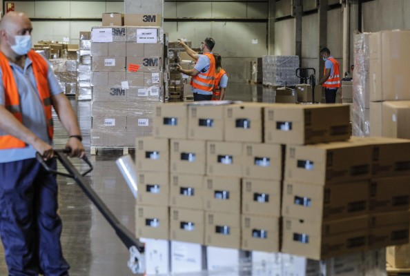 El Consell autoriza prorrogar el convenio con Feria Valencia para almacenar material sanitario