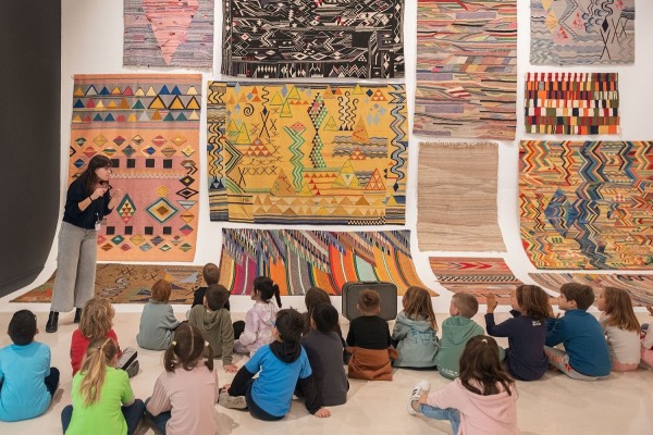 El IVAM propone actividades para familias, performance y visitas guiadas para Navidad
