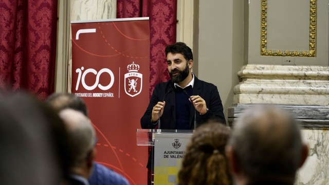 La Real Federación Española de Hockey presenta en València los actos de su centenario