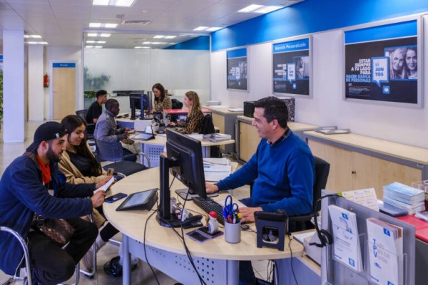Cajamar vuelve a obtener la certificación Great Place to Work por la gestión de recursos humanos