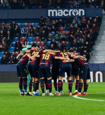 El Levante persigue igualar una racha como invicto de hace 17 años

