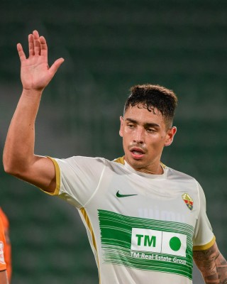 Los argentinos Nico Fernández y Ezequiel Ponce apabullan al Torrellano