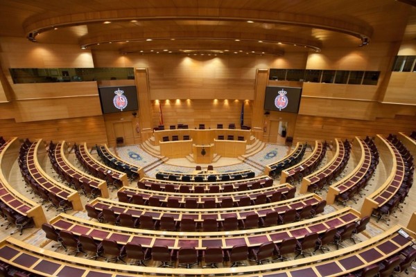 La Comisión del Senado aprueba los PGE de 2023 sin cambios y los remite al Pleno