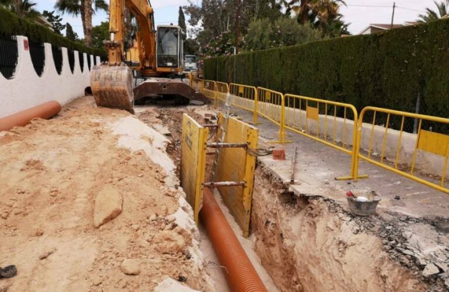 La CHS prepara el terreno para el colector principal de Peña de las Águilas en Elche: 23 fincas a ocupar