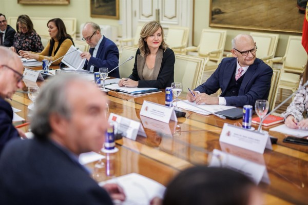 Educación dice que la nueva EBAU saldrá aunque Madrid y Castilla y León abandonen las mesas de trabajo