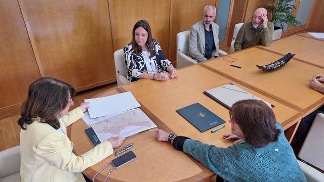 Repsol, Ence y Enagás, tres valores defensivos para comprar en bolsa