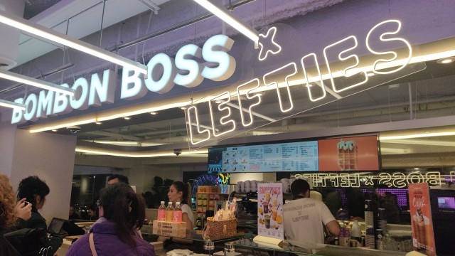 La alicantina Bombon Boss se alía con Inditex para abrir la primera 'tienda de ropa con café' en Lefties