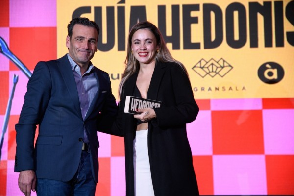 Ana Botella, jefa de sala de El Poblet, premio Talento Joven Guía Hedonista 2023
