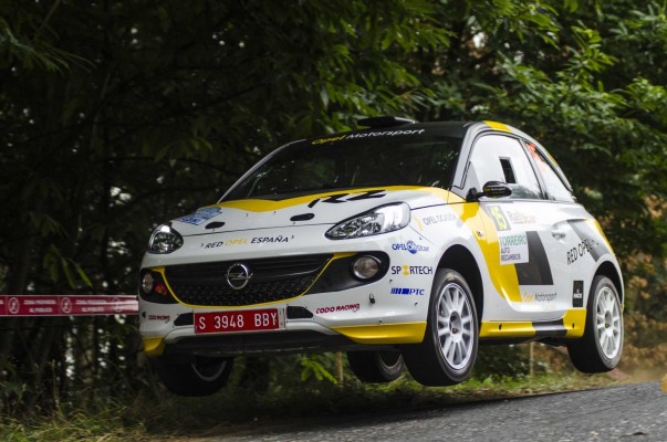 Ugarte Motorsport y la oferta más Racing de Opel