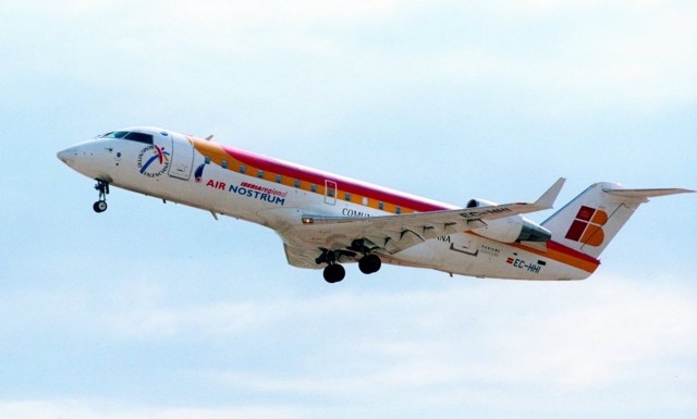 Los pilotos de Air Nostrum convocan ocho días de huelga para diciembre y enero