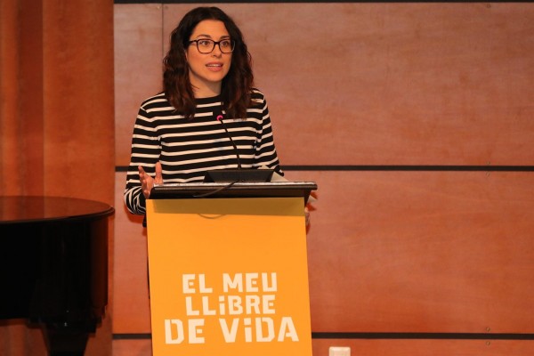 Todos los niños y adolescentes en acogida familiar o residencial contarán con un libro de vida
