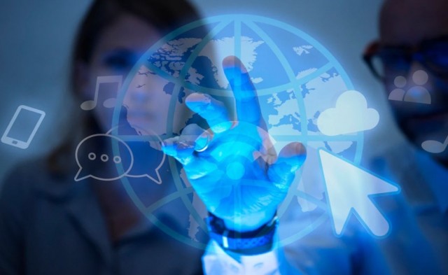 La relevancia de migrar al ‘cloud’ en entornos cada vez más digitalizados lleva a diferentes empresas a analizar las previsiones de crecimiento en este ámbito
