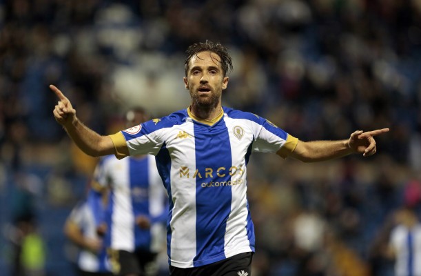 El Hércules vuelve a ganar tras un cambio de técnico más de cuatro años después
