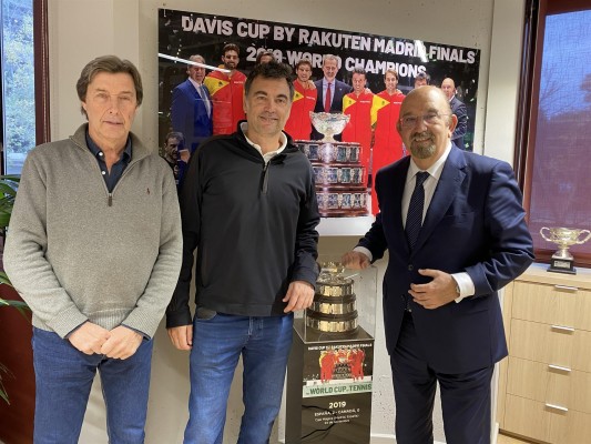 Sergi Bruguera no continuará como seleccionador español de Copa Davis