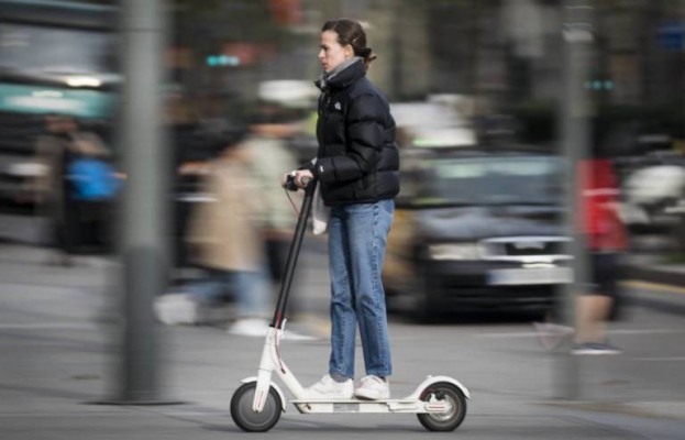 Castelló retrasa a enero la regulación del patinete por las alegaciones a la ordenanza de movilidad