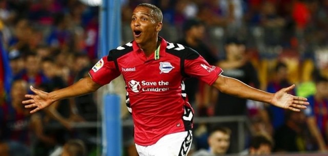 Un renovado Alavés visita a un Nástic que desea seguir creciendo