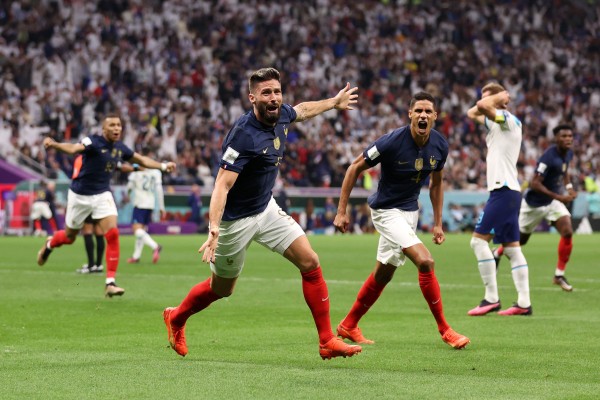 Francia noquea a Inglaterra y se cita con Marruecos en semifinales