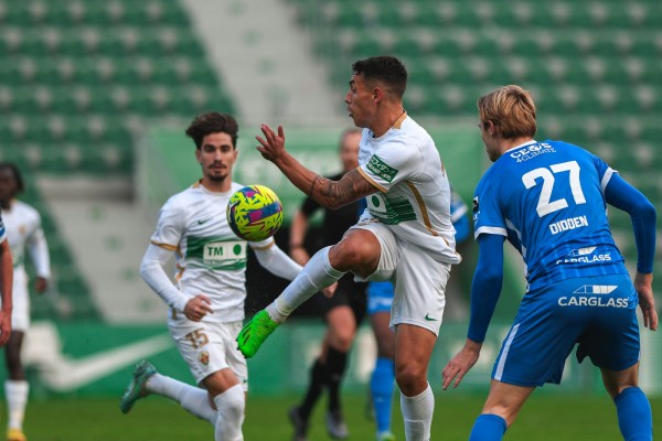 El Elche cae ante el Genk con dos goles en los últimos minutos