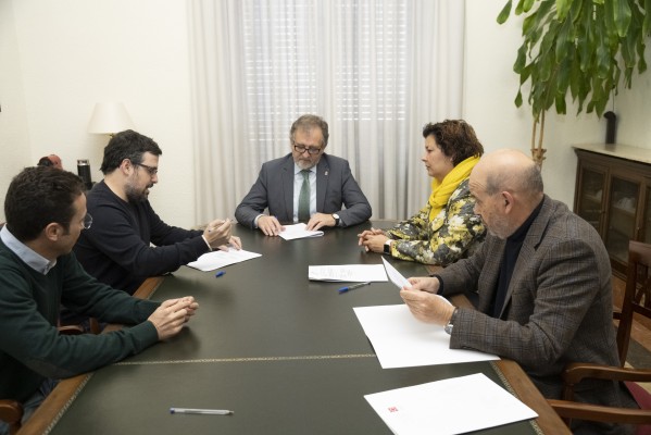 La Diputación destina 100.000 euros a Cruz Roja para atender a personas desplazadas desde Ucrania 