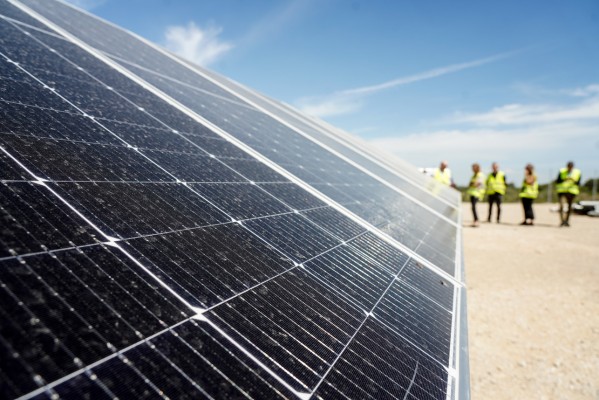 Territorio desbloquea 25 expedientes de plantas fotovoltaicas con más de 400 MW 