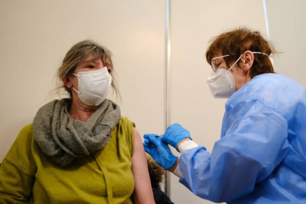 El Área III (Lorca) busca pacientes para ofrecerles un fármaco que reduce la covid grave