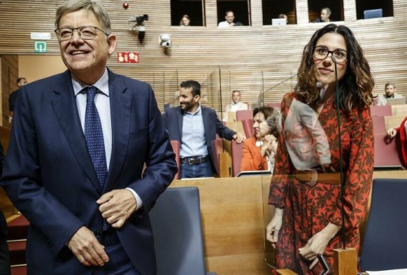 El PSPV apoya en comisión una PNL de renovables a la que se opone en la ley de Acompañamiento