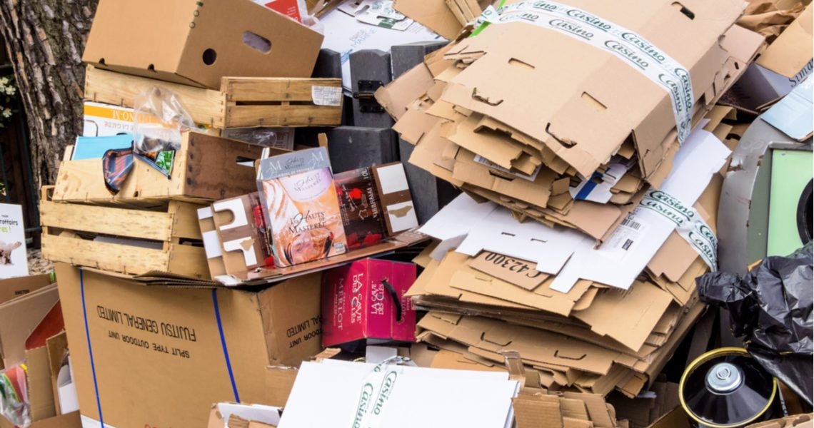 Vila-real amplía el servicio de recogida de cartón comercial puerta a puerta a 3 días semanales
