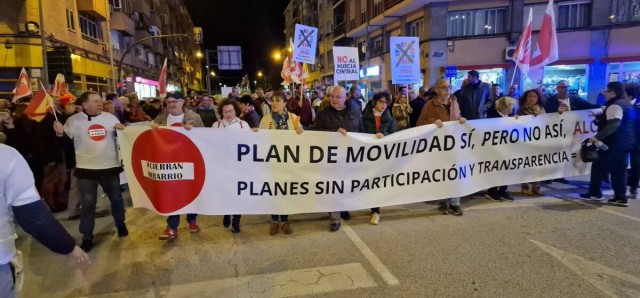 Croem y Cámara de Comercio piden voz para el plan de movilidad de Murcia