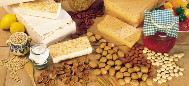 Un equipo de la UA patenta un proceso de fabricación y empaquetado del Turrón de Jijona