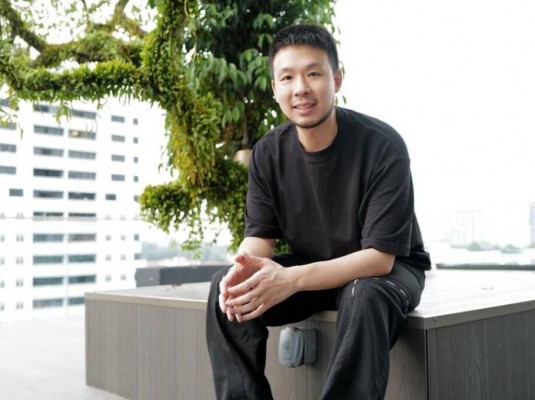 El hijo de Peter Lim se estrenará en la junta de accionistas como consejero
