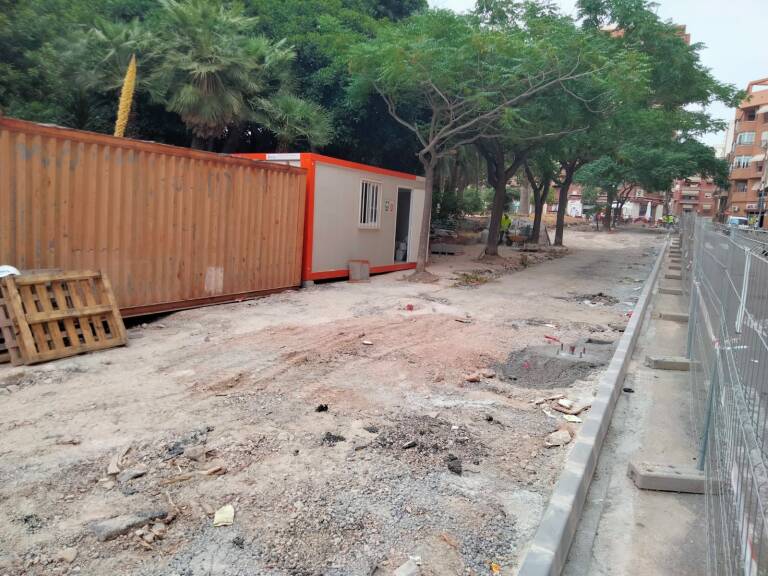Las obras de renovación urbana 'se atascan' en Alicante: retrasos de ejecución y fechas pendientes