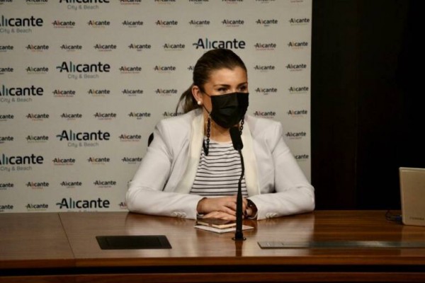 Alicante valida su Plan Estratégico de Turismo entre críticas de la oposición: 