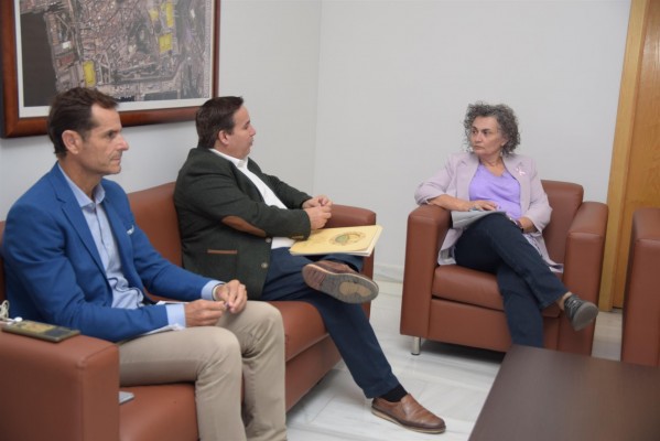 La Fundación Isaac Peral fomentará la formación y la investigación de los estudiantes de la UPCT