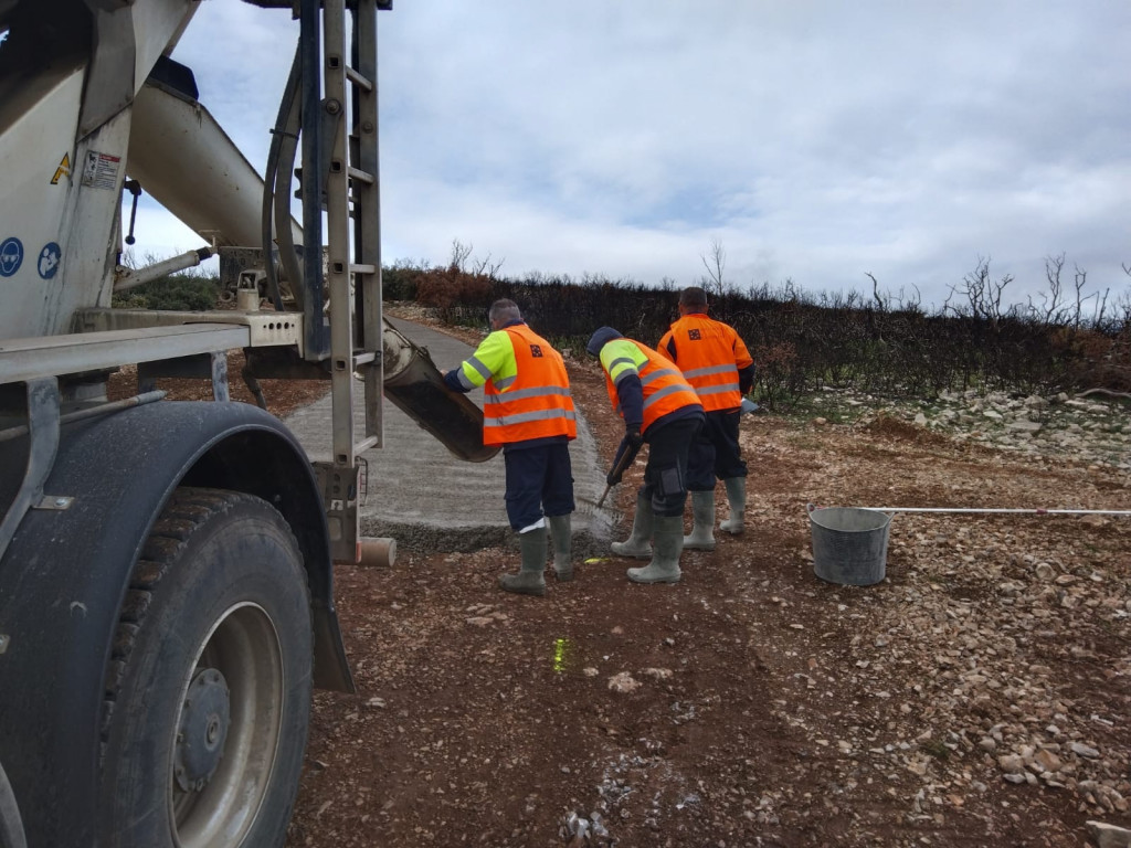 La Diputació inverteix 140.000 € per a mantindre camins de zones afectades per incendis i pluges torrencials