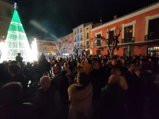 Títeres, pasacalles, talleres y visitas guiadas este Puente en la inauguración del Poblado Navideño de Mula