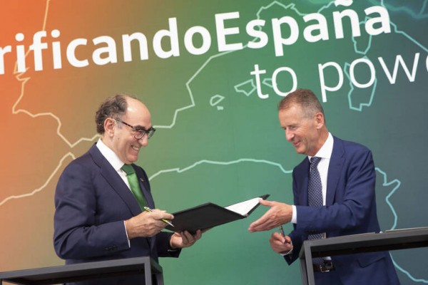 Sagunt emite un informe desfavorable a la planta fotovoltaica de la fábrica de Volkswagen