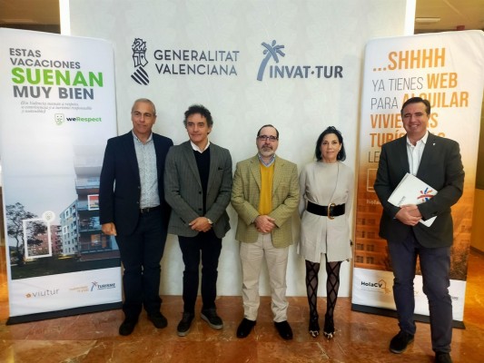 Aptur pide a Puig que unifique el modelo turístico del PSPV: 