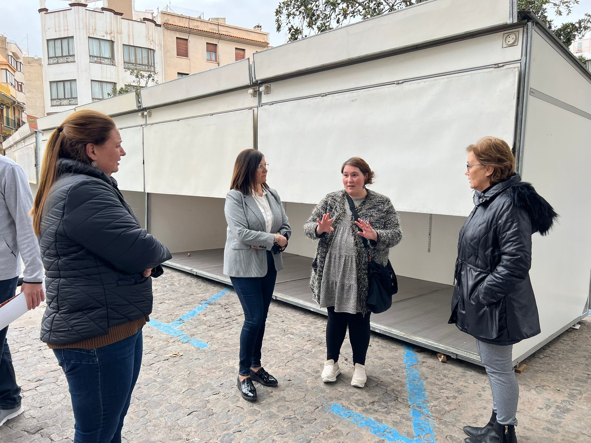 El comercio local de Burriana toma el centro de la ciudad en la Fira de Nadal

