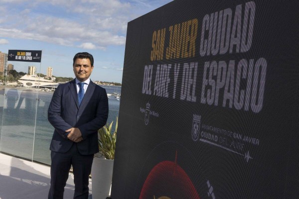 San Javier se queda sin 'su' agencia: el espacio brillará desde Sevilla
