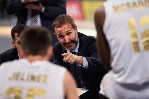 El UCAM CB encaja 84,9 puntos, la cifra más alta en las cinco temporadas con Sito Alonso al frente 