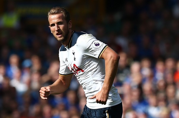 Harry Kane renueva con el Tottenham hasta 2022
