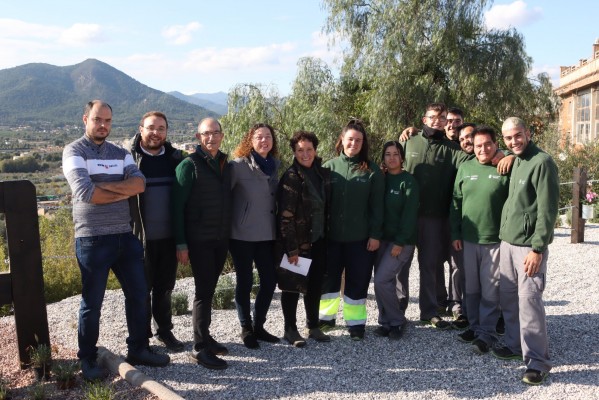 Onda inaugura un jardín mirador en el barrio de Monteblanco construido por alumnos de 'T’Avalem'
