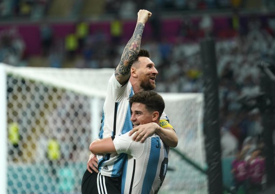 Argentina evita el sonrojo y ya está en cuartos


