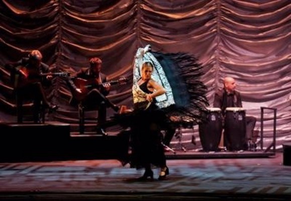Sara Baras inaugura la IV edición de 'Les Arts és Dansa' con 'Alma'
