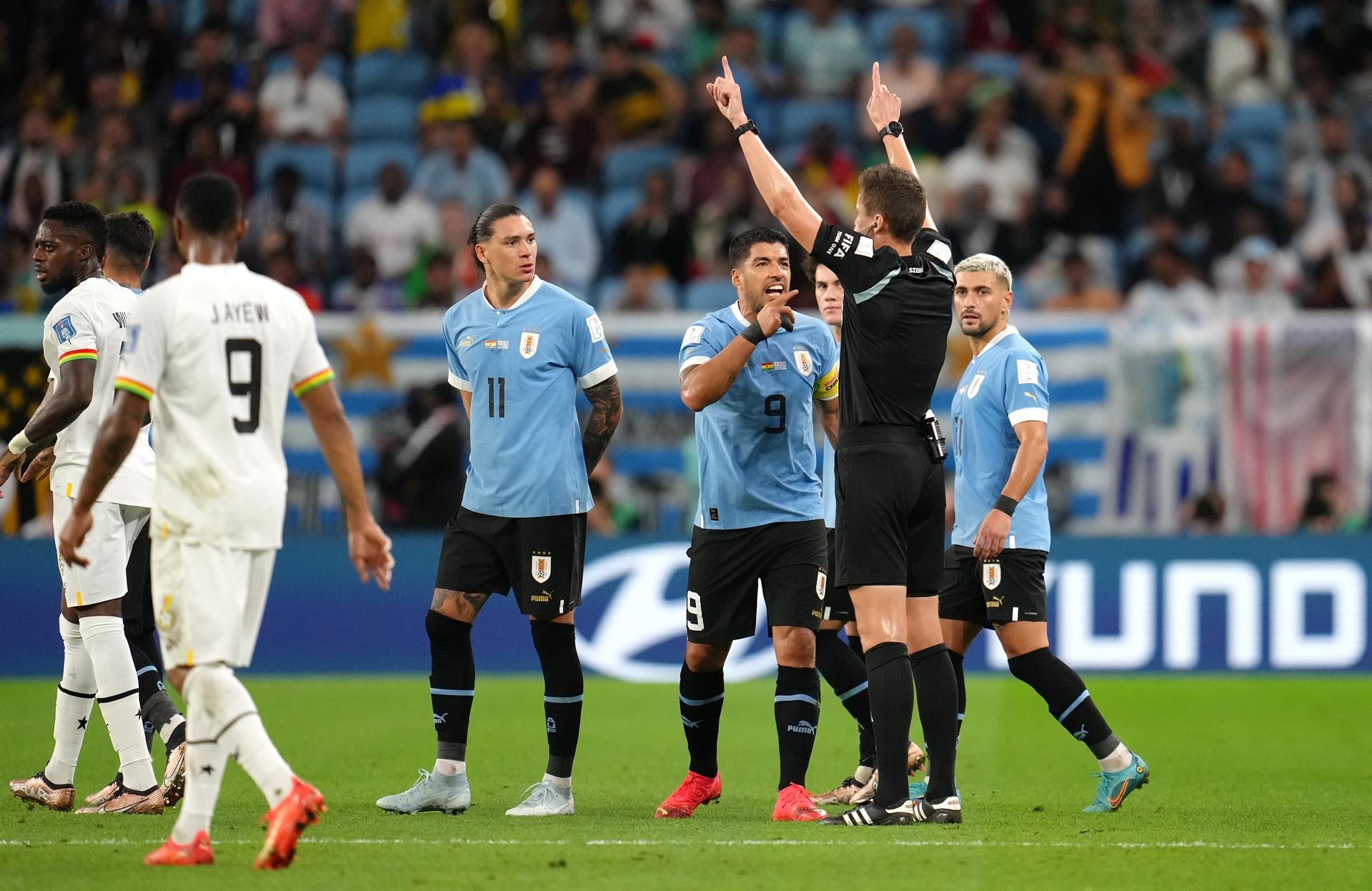 La victoria de Uruguay acaba en lágrimas