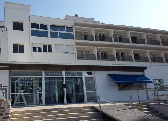 San Javier planea que el antiguo hospital de los Arcos sea un hotel 365 días para dinamizar la zona