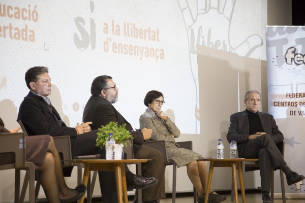 La educación concertada pedirá en los despachos lo que no consiguió en las calles